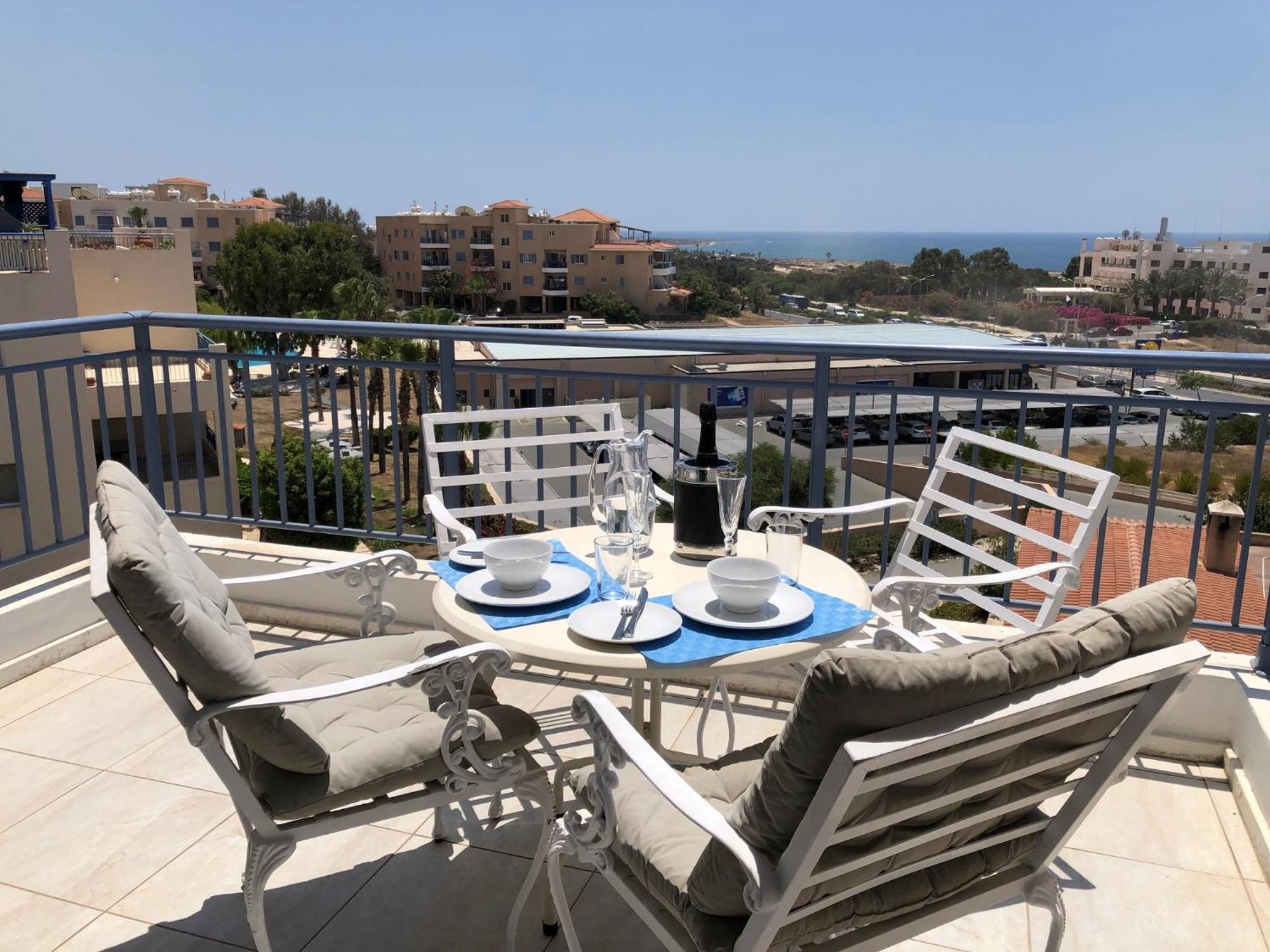 Kings Palace - Modern Penthouse With Incredible Sea Views Paphos Exterior foto